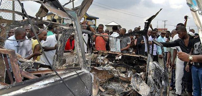 Al menos 30 muertos en un atentado en una estación de autobuses en Nigeria