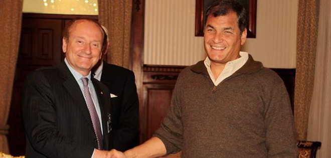 Presidente de Ecuador se reunió con premio Nobel de Economía Robert Merton