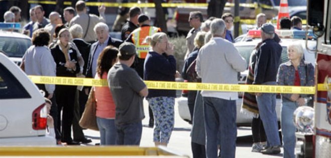 Un muerto y tres heridos en un tiroteo en un campus de Arizona, EE.UU.