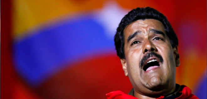 Nicolás Maduro lee insulto en su contra en cadena nacional