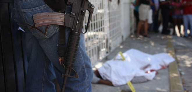 Asesinan a cinco jóvenes a tiros en el puerto mexicano de Acapulco