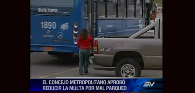Quito: desde abril quienes estacionen mal pagarán 34 dólares