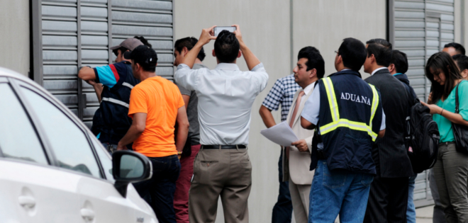 Autoridades allanan una oficina de OGC en el centro de Machala