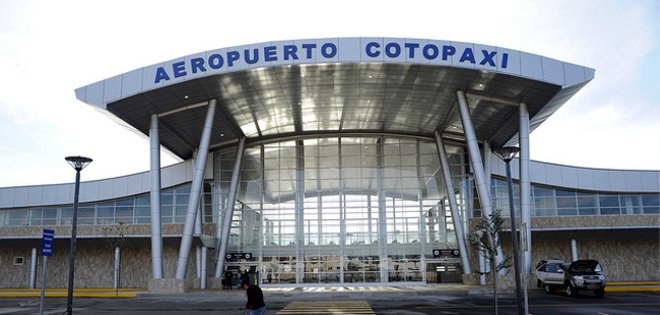 Cotopaxi abrirá aeropuerto, anuncian autoridades