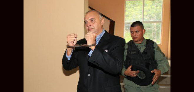 Correa niega perseguir a Galo Lara pedido en extradición a Panamá