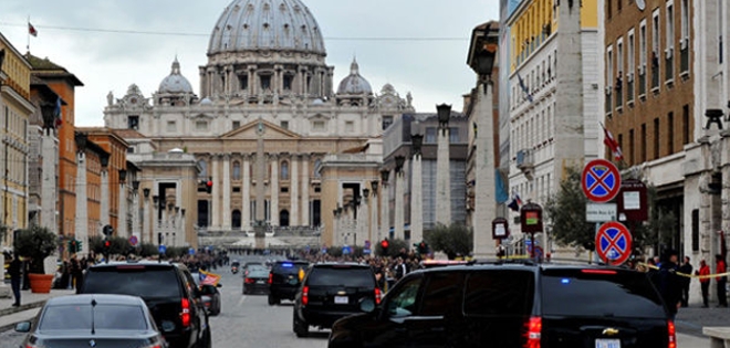 Hallados cientos de millones de euros no contabilizados en el Vaticano