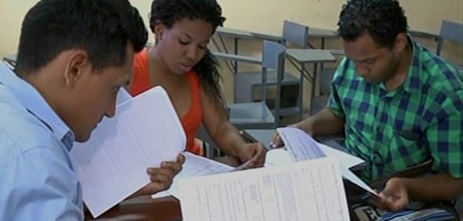 Estudiantes tienen dudas sobre reorganización de carreras en U. de Guayaquil