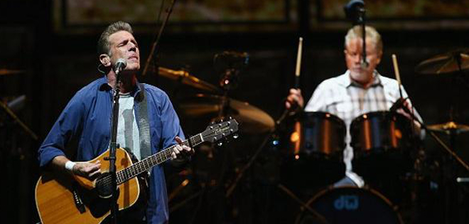 Glenn Frey será recordado por The Eagles en los Grammy