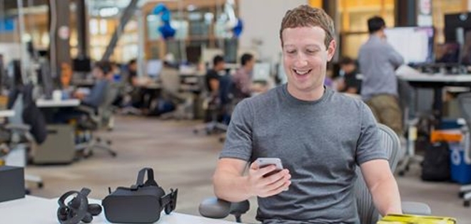 Mark Zuckerberg invitó a usuarios de Facebook y recibió preguntas &quot;sorpresa&quot;