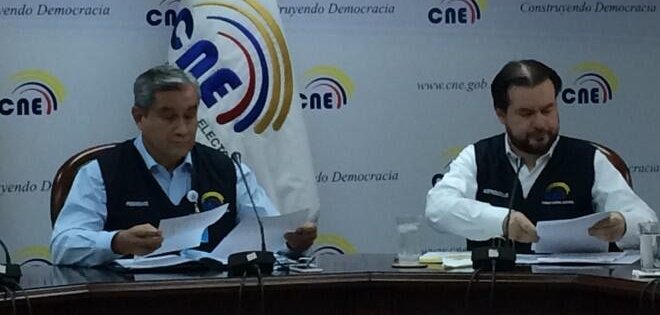 CNE invalidó más de 239 mil firmas a Yasunidos para consulta popular