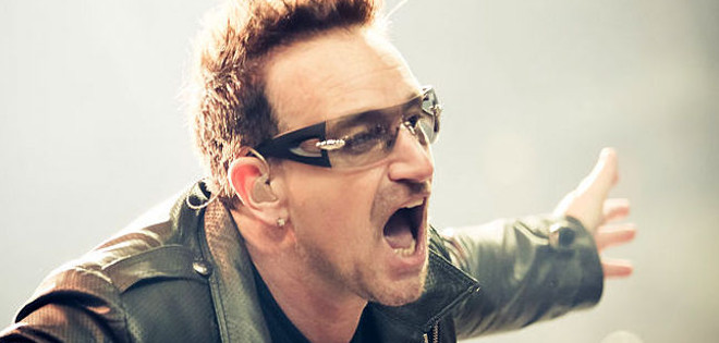 Bono revela que sus gafas oscuras se deben a que sufre glaucoma