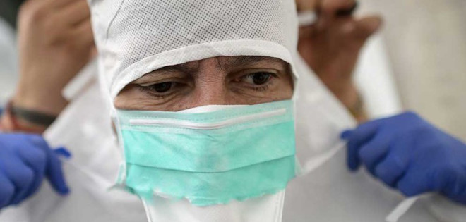 Enfermeras de EE.UU. van a huelga para exigir más protección contra ébola