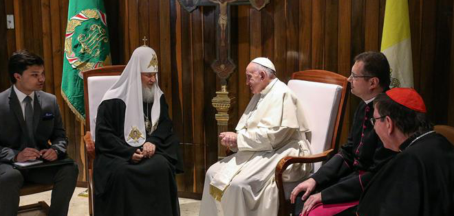 Papa y patriarca ruso llaman a restablecer unidad del cristianismo