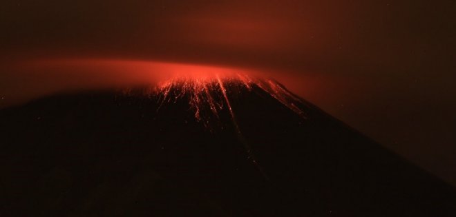 Crecen actividad sísmica y niveles de azufre en volcán Tungurahua