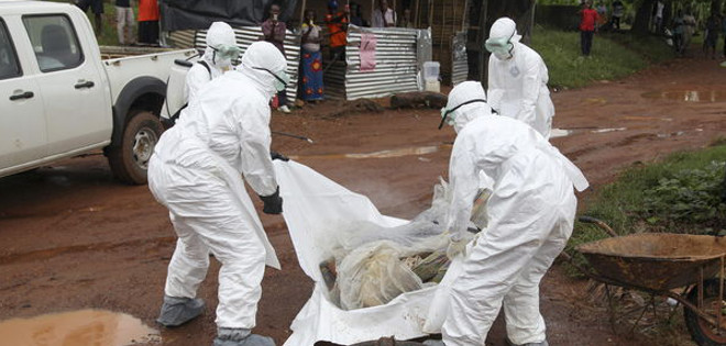 En Sierra Leona, médicos y enfermeras se sacrifican para detener epidemia de Ébola