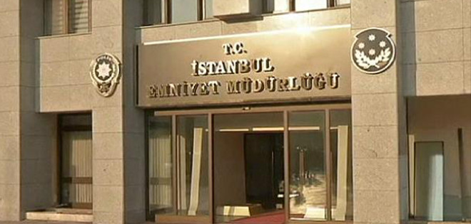 Turquía: Policías detenidos por espionaje