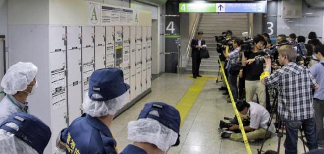 El cadáver de una mujer aparece dentro de un casillero de la estación de Tokio