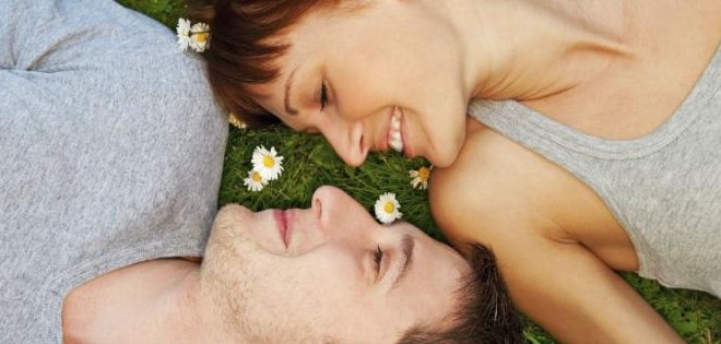 8 extraños comportamientos provocados por el amor