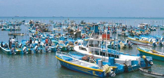 Pescadores artesanales rechazan expropiación de gasolineras por Petroecuador