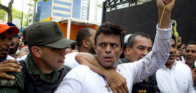 Venezuela: admiten un recurso sobre la libertad del dirigente opositor Leopoldo López