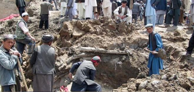 Al menos 89 muertos y 42 heridos en el ataque suicida en Afganistán