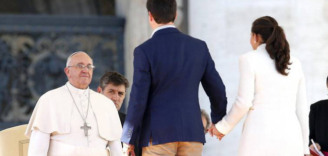 El papa celebrará bodas en el Vaticano por primera vez