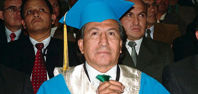 Anularán título universitario a Alejandro Toledo por caso Odebrecht