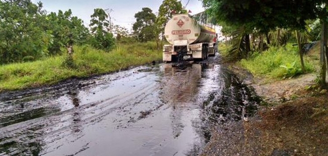 Jefe negociador de Gobierno condena ataque de las FARC a camiones de crudo