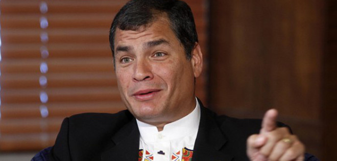 Correa: negociadores de Ecuador vuelven a Bruselas para seguir conversaciones