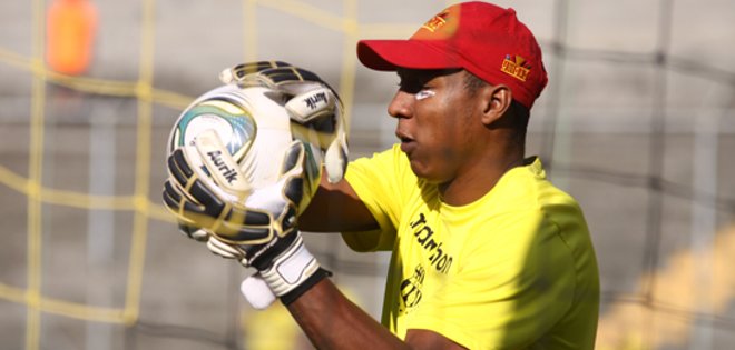 Banguera regresa a Guayaquil tras juego con Bolivia