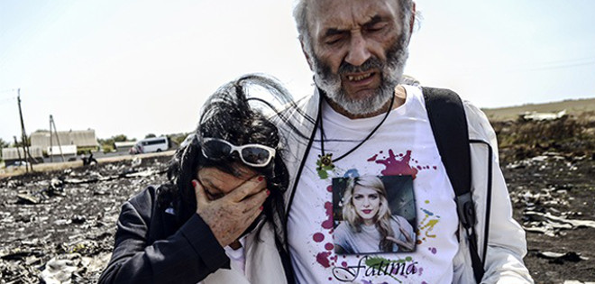 MH17: padres de una víctima amenazan con demandar a quienes digan que su hija murió