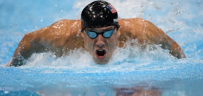 Michael Phelps suspendido seis meses por la Federación de natación de EEUU
