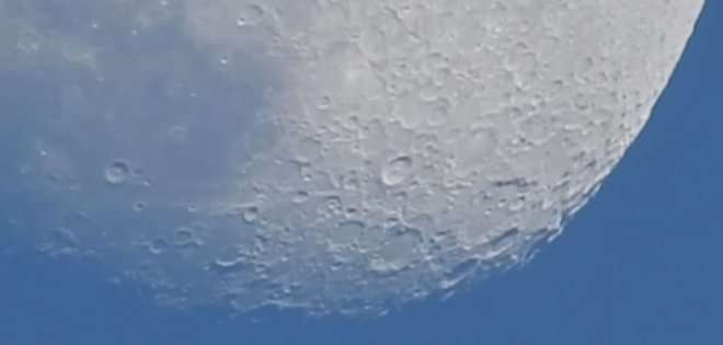 (VIDEO) Un zoom tan potente que puedes ver cómo se mueve la Luna