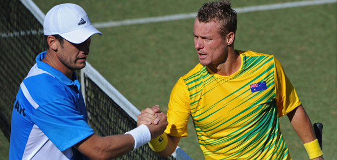 Guccione y Hewitt ganan el dobles y mantiene a Australia en el Grupo Mundial