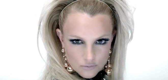 Britney Spears lanza su nuevo sencillo &quot;Perfume&quot;