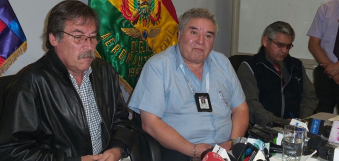 Gobierno boliviano sostiene que avión cumplía normas de seguridad