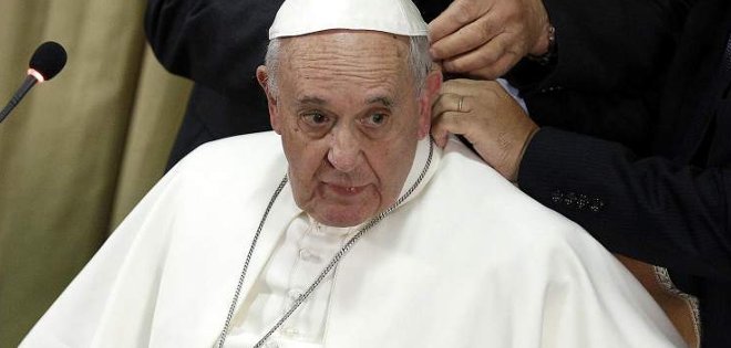 El papa aprueba procedimiento para juzgar a obispos en casos de pederastia