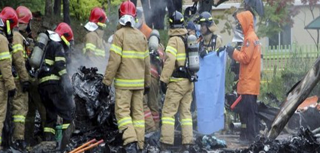 Cinco muertos al estrellarse un helicóptero de rescate del ferri Sewol
