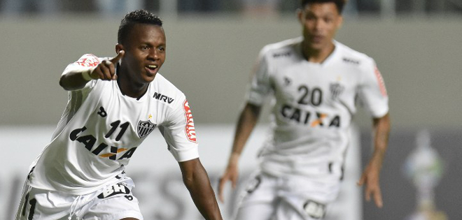 Atlético Mineiro golea 3-0 a Colo Colo y se acerca a los octavos en LIbertadores
