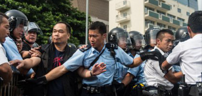 El Gobierno de Hong Kong cancela el diálogo de mañana con los estudiantes
