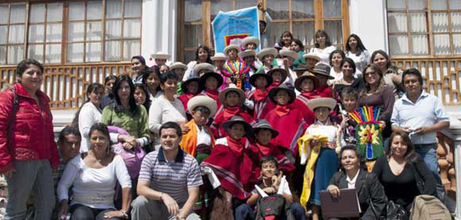 Ecuador lanza segunda convocatoria del Plan Retorno para Maestros en España