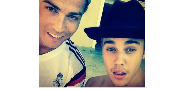 Justin Bieber presume una foto con Cristiano Ronaldo en Instagram