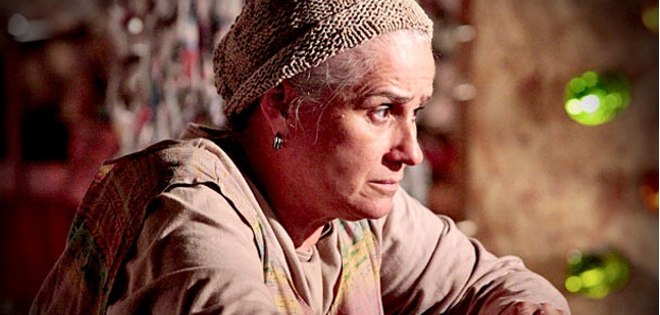 Entrevista Exclusiva: Vera Holtz, la madre del basural en “Avenida Brasil”