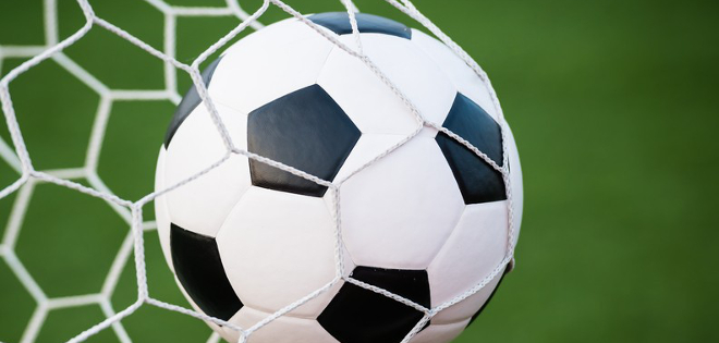 Ministerio de Deportes pide a futbolistas deponer actitud y dialogar