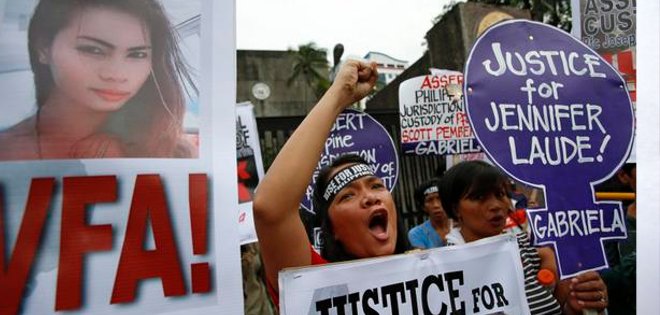 Acusan de asesinato a marino de EEUU por la muerte de transexual en Filipinas