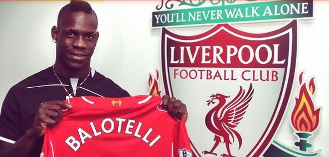 El polémico Balotelli se suma oficialmente al Liverpool