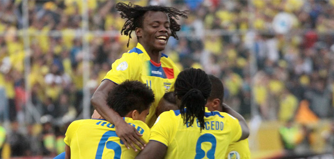 Tres jugadores quedan fuera de la selección ecuatoriana