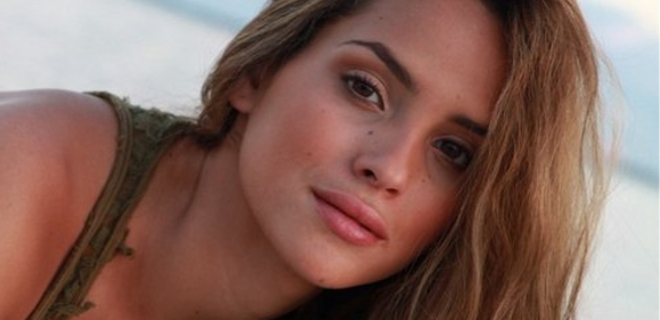 La sensual hija de Ricardo Arjona ahora actriz en serie de HBO