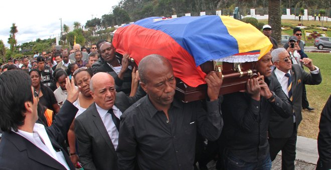 &#039;Chucho&#039; Benítez es sepultado en cementerio de Quito