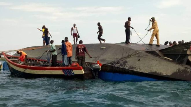 Tanzania: al menos 100 ahogados en un accidente de ferry en el lago Victoria